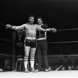 Louis Richards prepares for his first bout of the night.